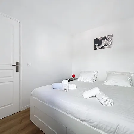 Intuition 4pers 10min Palais Apartment *